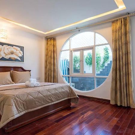 The Wooden Apartments - In The Heart Of Ben Thanh Хошимин Экстерьер фото